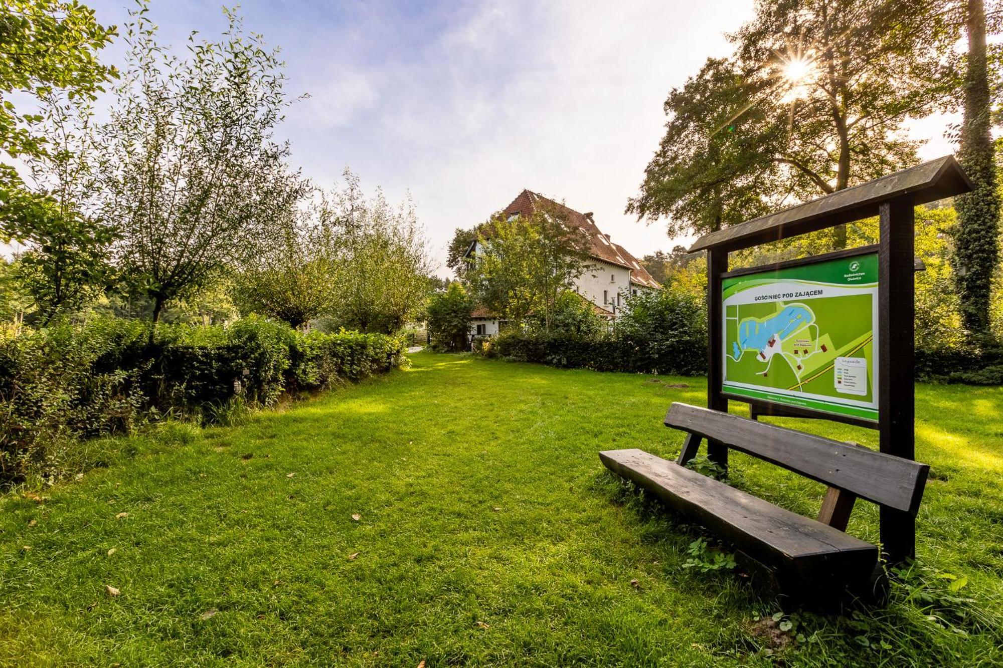 Gosciniec Pod Zajacem Bed & Breakfast Olesnica  Luaran gambar