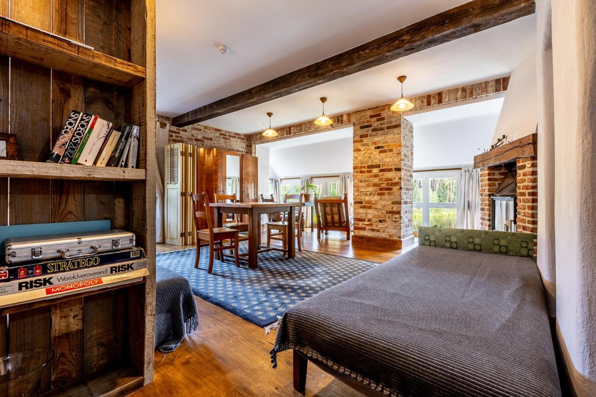 Gosciniec Pod Zajacem Bed & Breakfast Olesnica  Luaran gambar