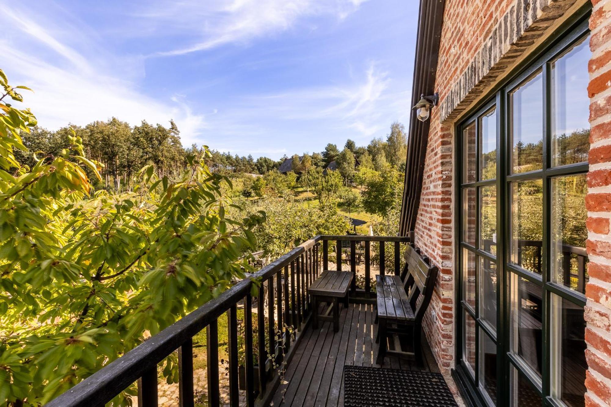 Gosciniec Pod Zajacem Bed & Breakfast Olesnica  Luaran gambar