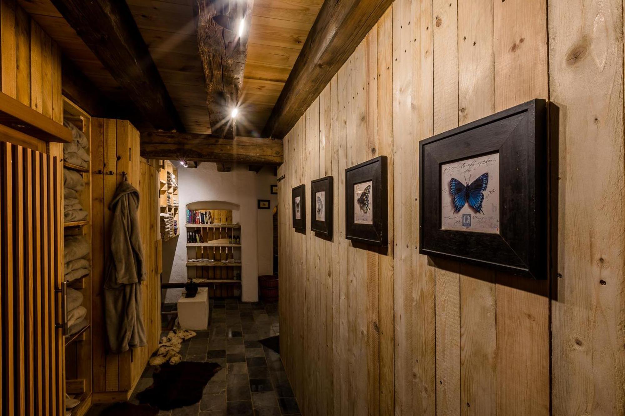 Gosciniec Pod Zajacem Bed & Breakfast Olesnica  Luaran gambar